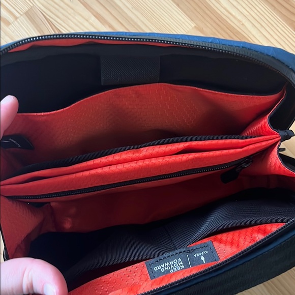 Alpaka ELEMENTS TECH CASE MAX - Picture 3 of 10